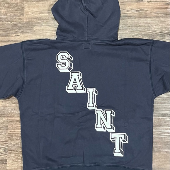 Saint Tears hoodie brand new 🔥 - Picture 2 of 3